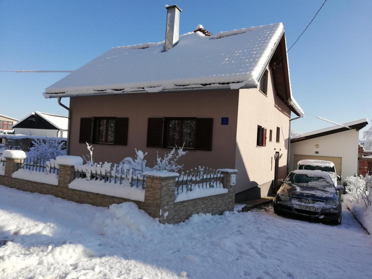 Apartman Sunny Lika Gospic Bagian luar foto