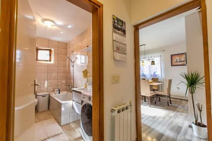 Apartman Sunny Lika Gospic Bagian luar foto