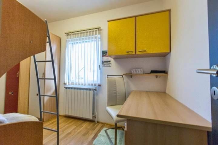 Apartman Sunny Lika Gospic Bagian luar foto
